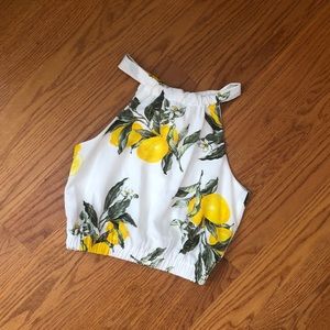 NWT Moon River Lemon Print Top